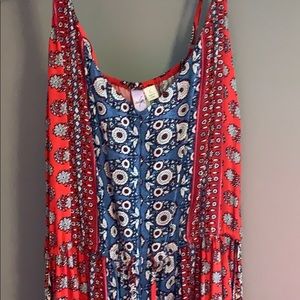 Red and blue maxi